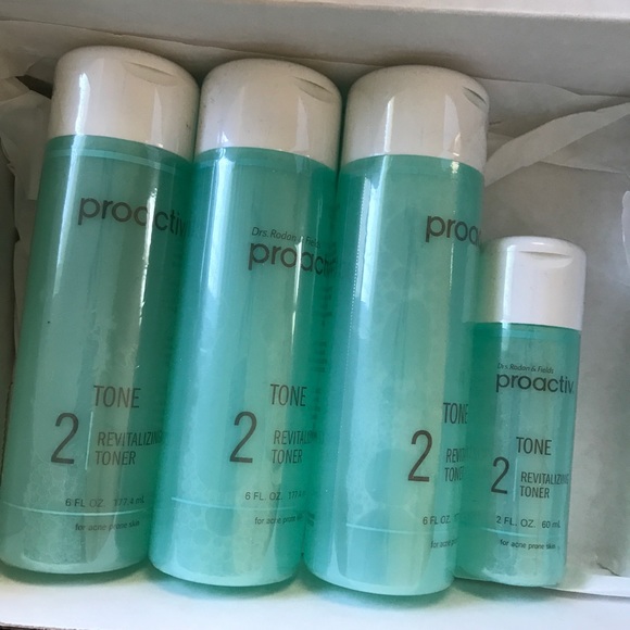 Proactiv - Picture 2 of 2